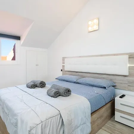 Playa Vistas With Breathtaking Sea View, Only 100 M To The Sea, Heated Pool, Aircondition For A Fee, Wifi Appartamento *